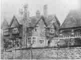 Thumbnail photograph of St Peter's Vicarage - click to enlarge